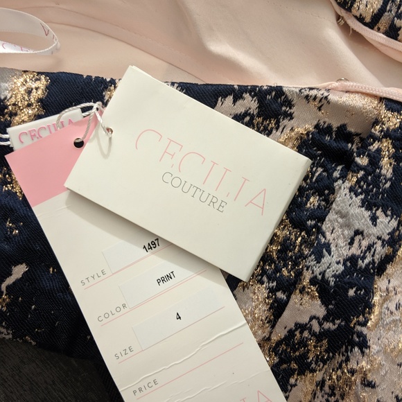 ⭐️ Cecilia Couture Ballgown | Size 4 | Pale Pink, Gold & Navy Accents - Picture 4 of 15
